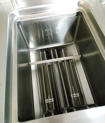 2L-6L Capacità friggitrice commerciale a vuoto per la tecnologia di frittura a bassa temperatura