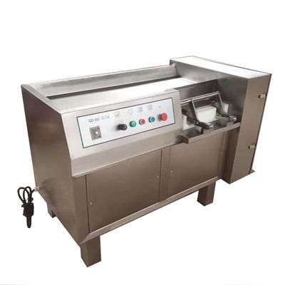 Macchina di taglio a cubo di carne fresca congelata a fette