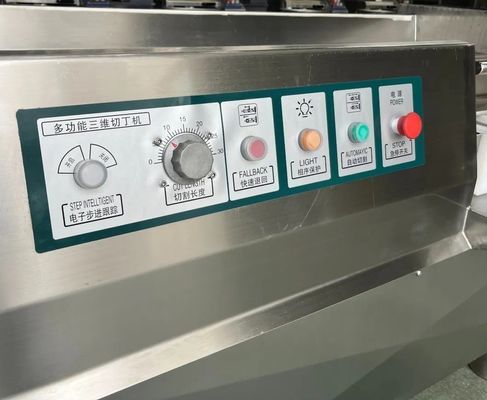 Macchine di taglio automatico di grado automatico Chicken Cube Cutter Beef Dicer Frozen Chicken Meat