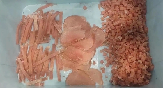 Macchina avanzata di taglio di strisce di carne congelata senza sforzo e con precisione per la lavorazione della carne