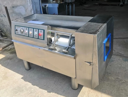 Macchina di taglio a cubo per carne di maiale di grado automatico