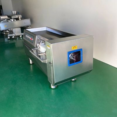 Dicatrice automatica di grado automatico per il taglio a cubi di carne fresca / carne surgelata / carne di pollo