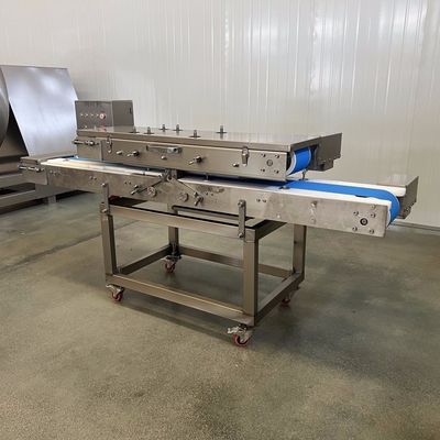 Macchina di taglio di pollo 1480x800x980mm e cubo di carne frastagliato