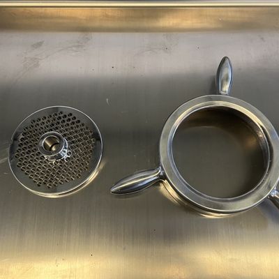 Controllo del pulsante Mod Industrial PLC Big Mince Meat Making Machine per la carne surgelata